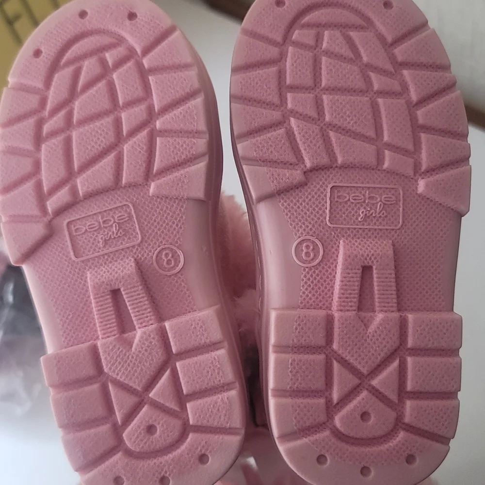BEBE GIRLS LIGHT PINK POM POM BOOTS: LIGHT PINK: NWT: TODDLER 8